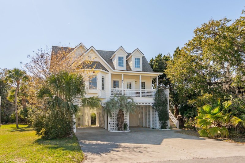 Property image 2 of 40 Battery Park Road in Ocean Ridge, Edisto Island, SC 29438