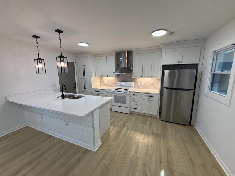 Property image 3 of 4724 Darlene Street in Wando Woods, North Charleston, SC 29405