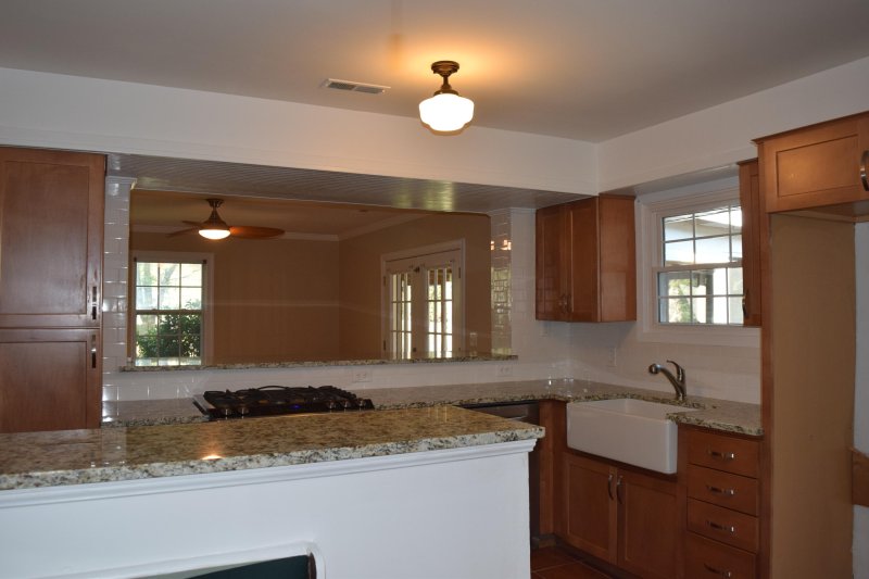 Property image 2 at 721 Longfellow Road, Charleston, SC 29407
