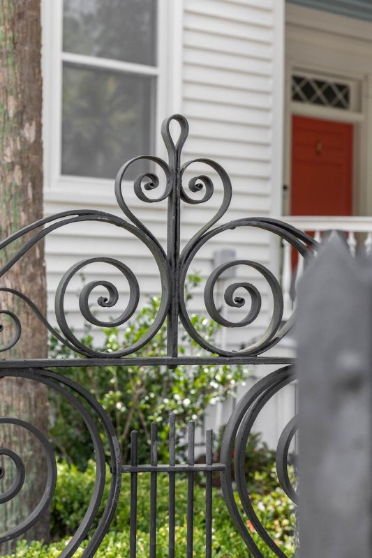 Property image 4 of 143 Broad Street in South of Broad, Charleston, SC 29401