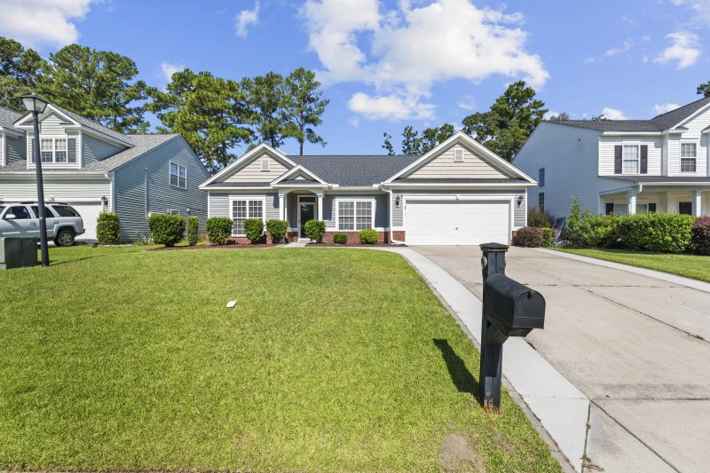 Summerhaven, Ladson Community