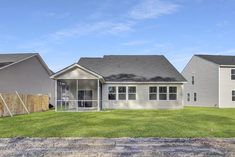 Property image 4 at 218 Red Bluff Street, Summerville, SC 29483