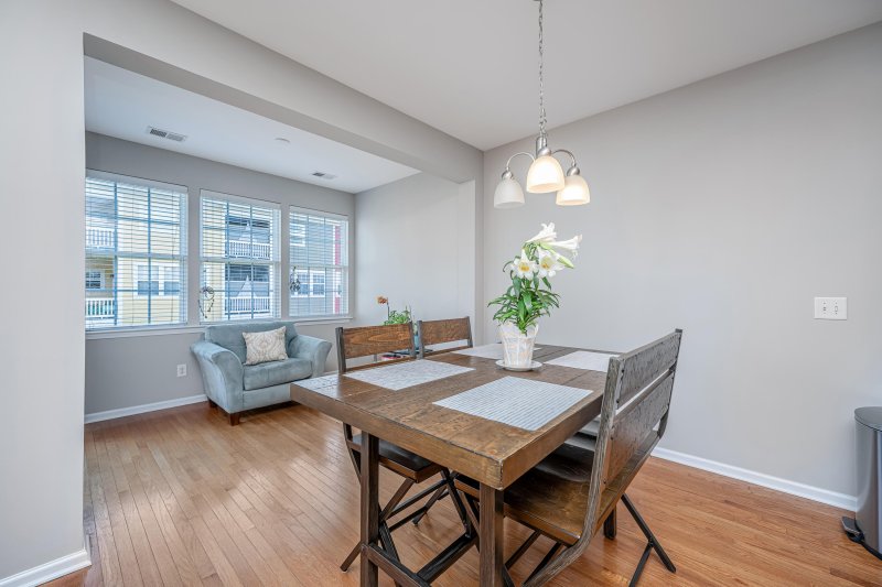 Property image 4 of 9042 Parlor Drive in Tranquil Hill Plantation, Ladson, SC 29456