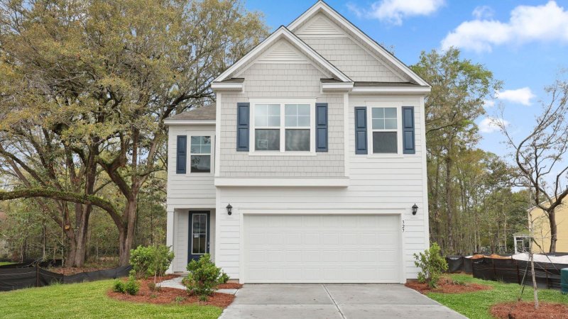 Property image 3 at 327 Dickerson Lane, Summerville, SC 29485