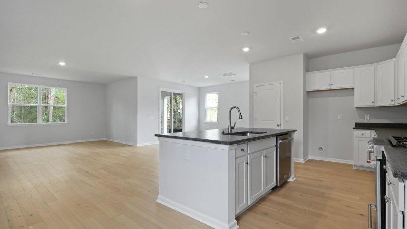 Property image 5 at 327 Dickerson Lane, Summerville, SC 29485