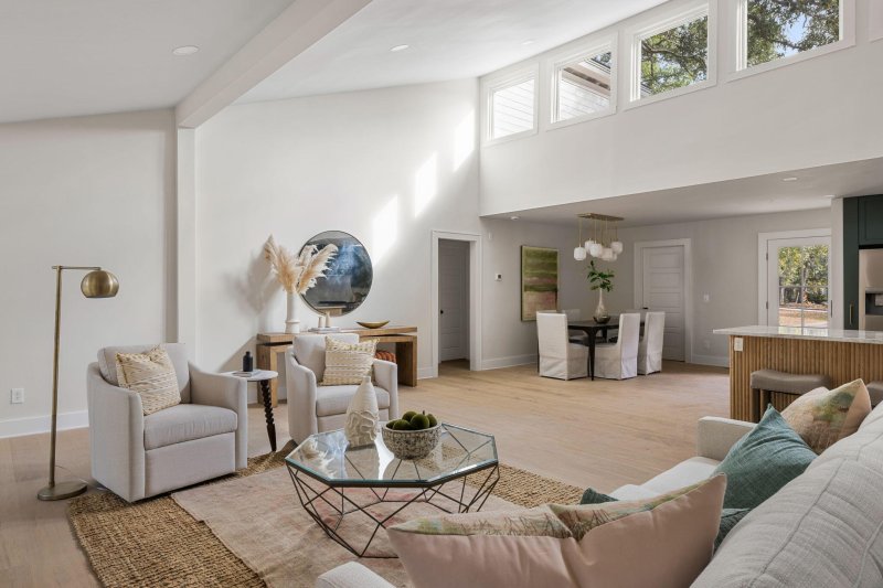 Property image 2 at 814 Law Lane, Mount Pleasant, SC 29464