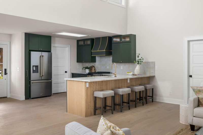 Property image 4 at 814 Law Lane, Mount Pleasant, SC 29464