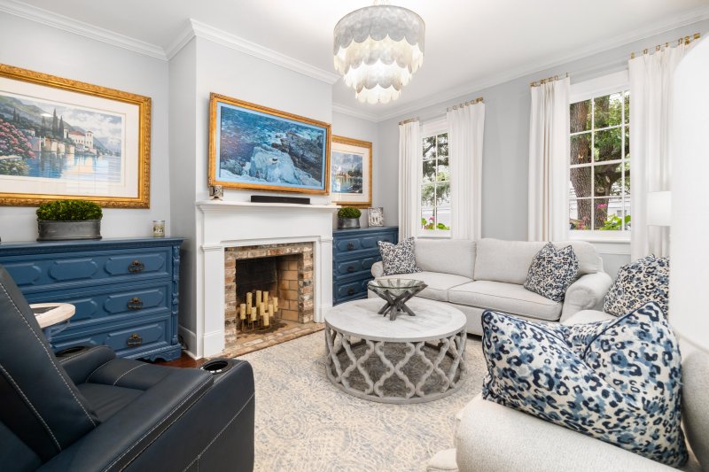 Property image 2 of 56 Warren Street in Radcliffeborough, Charleston, SC 29403