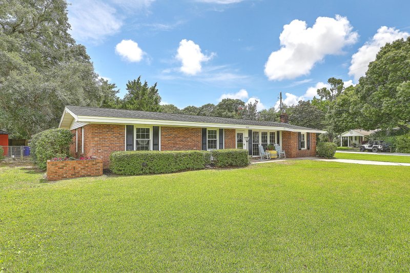 Property image 3 at 1133 Arthur Drive, Charleston, SC 29412