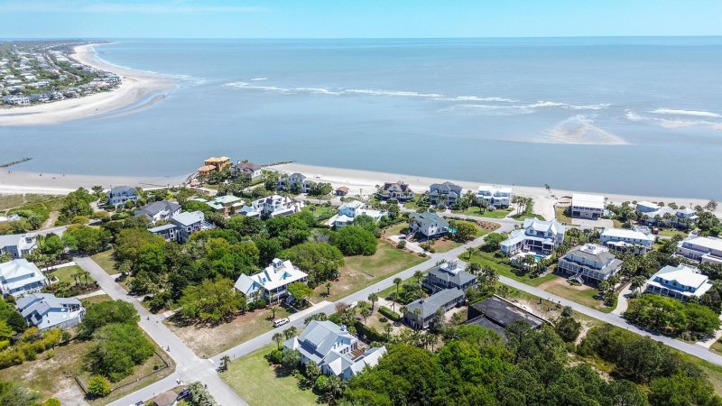 Property image 5 of 3030 Brownell in Marshall Reservation, Sullivans Island, SC 29482