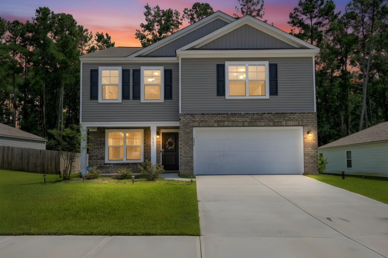 522 Shady Maple Street