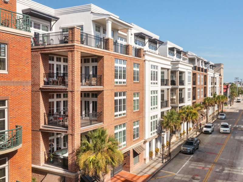 Property image 2 at 175 Concord Street 108, Charleston, SC 29401