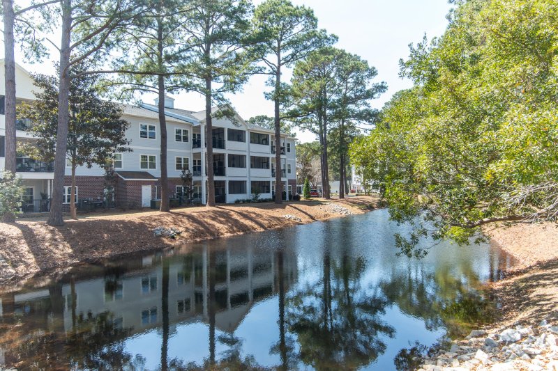 1025 Riverland Woods Place 906