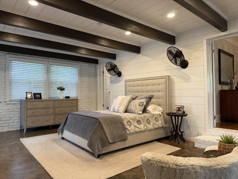 Laurel Park, Charleston community