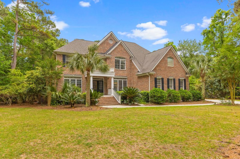 Property image 2 at 2221 Black Oak Court, Mount Pleasant, SC 29466