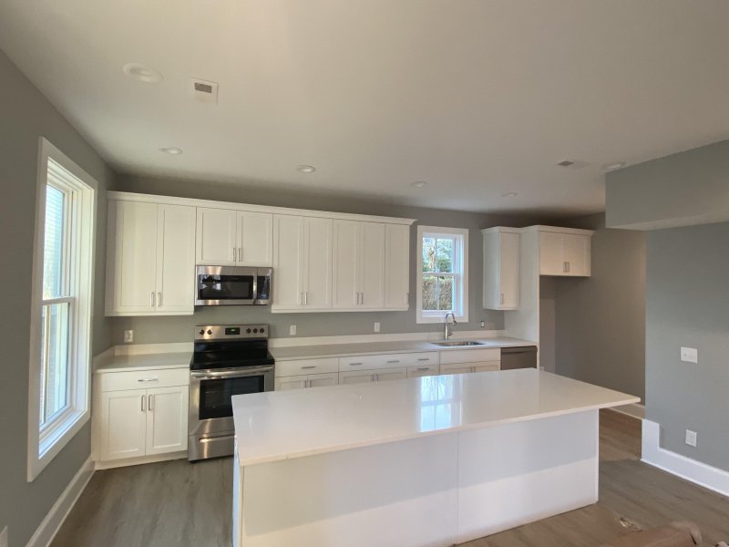 Property image 5 at 11 Hanover Street B, Charleston, SC 29403