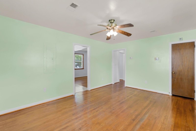 Property image 4 of 1222 Maxwell Street in Park Circle, North Charleston, SC 29405