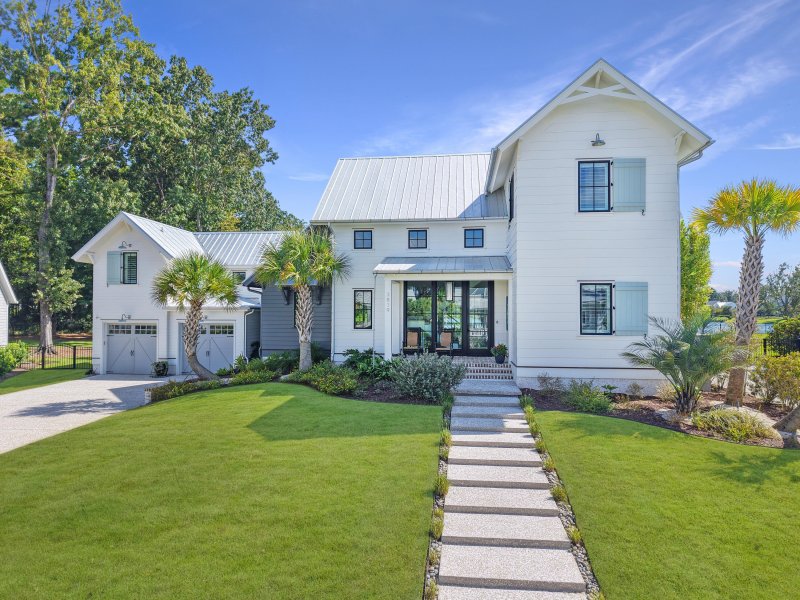 Property image 2 of 3819 Sawyers Island Dr in Carolina Park, Mount Pleasant, SC 29466