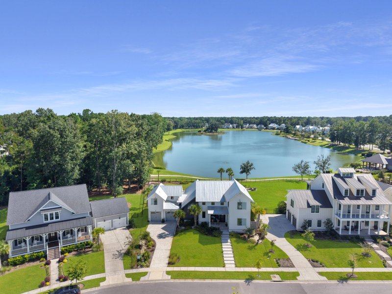 Property image 4 of 3819 Sawyers Island Dr in Carolina Park, Mount Pleasant, SC 29466