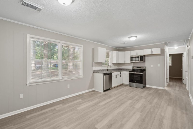 Property image 4 at 7725 Cherrywood Drive, North Charleston, SC 29418