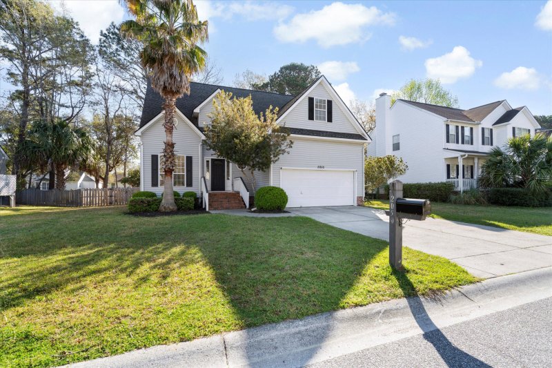 Property image 2 at 2050 S Smokerise Way, Mount Pleasant, SC 29466