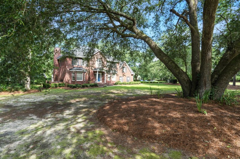 Property image 3 at 160 Scalybark Road, Summerville, SC 29485