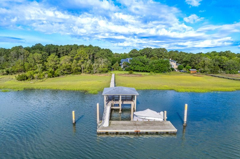 Property image 4 of 2287 Shoreline Drive in Shoreline Farms, Johns Island, SC 29455