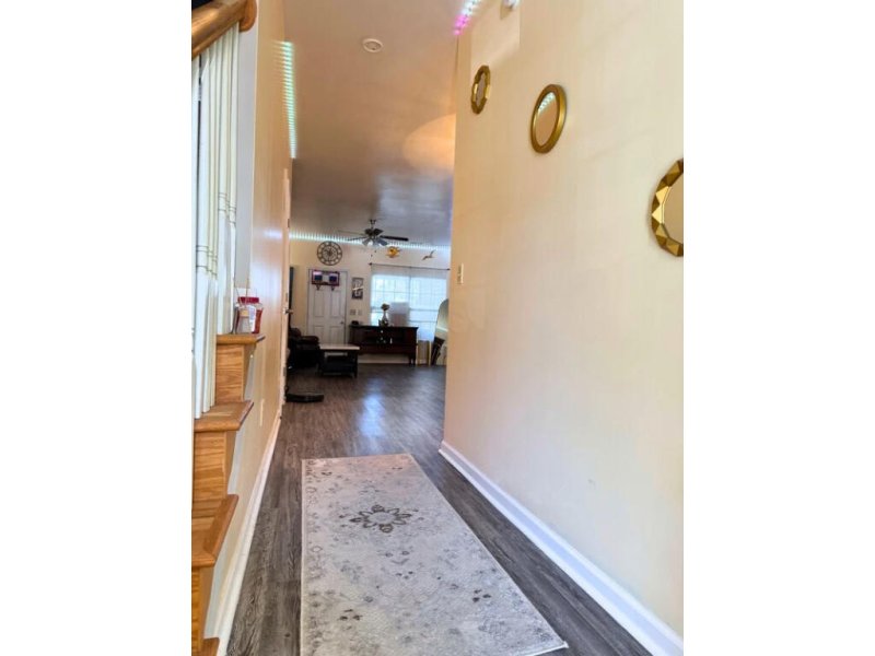 Property image 3 of 148 Pine Shadow Drive in Pineland Heights, Goose Creek, SC 29445