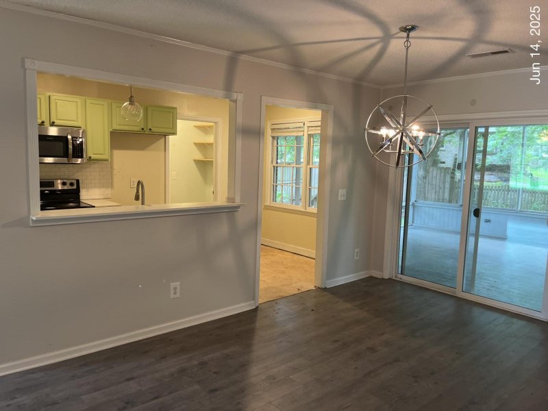 Property image 5 of 352 Oxford Road in College Park, Ladson, SC 29456