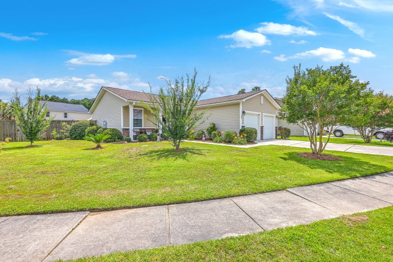 605 Grassy Hill Road