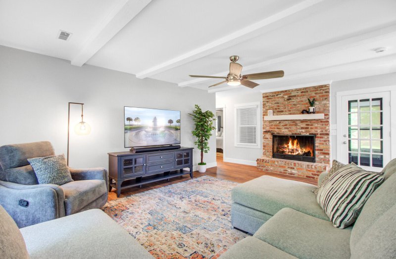 Property image 4 at 96 King Charles Circle, Summerville, SC 29485