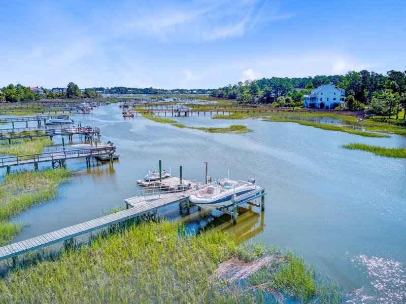 Property image 5 of 2196 Beckenham Drive in Park West, Mount Pleasant, SC 29466