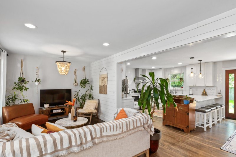 Property image 4 of 447 Geddes Avenue in Geddes Hall, Charleston, SC 29407