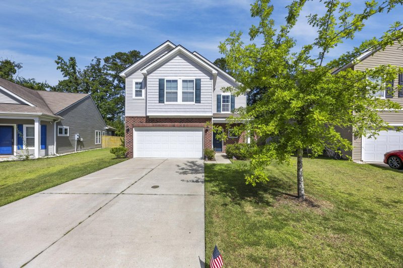Property image 2 at 140 Chaste Tree Circle, Goose Creek, SC 29445