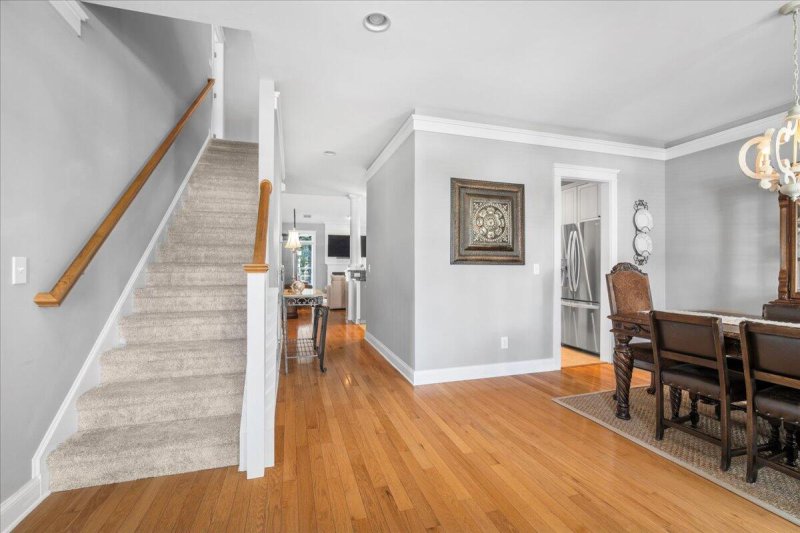 Property image 3 of 217 Carolinian Drive in Legend Oaks Plantation, Summerville, SC 29485