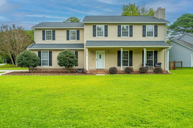 Property image 4 of 2040 Comingtee Lane in Longpoint, Mount Pleasant, SC 29464