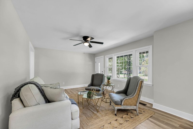 Property image 3 at 1129 Quail Drive, Charleston, SC 29412