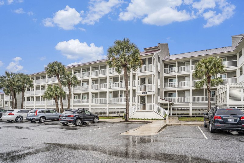 Property image 2 at 93 Mariners Cay Drive, Folly Beach, SC 29439