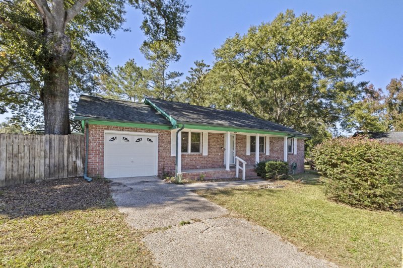 107 Olde Clemson Court