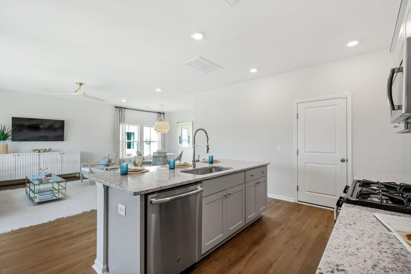 Property image 5 at 579 Red Monarch Way, Moncks Corner, SC 29461