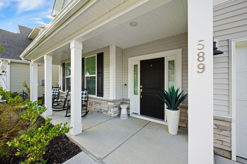 Property image 4 of 589 Dunswell Drive in Cane Bay Plantation, Summerville, SC 29486