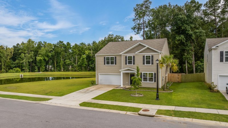 Property image 2 of 113 Cardinal Flower Court in Stone Ridge, Moncks Corner, SC 29461