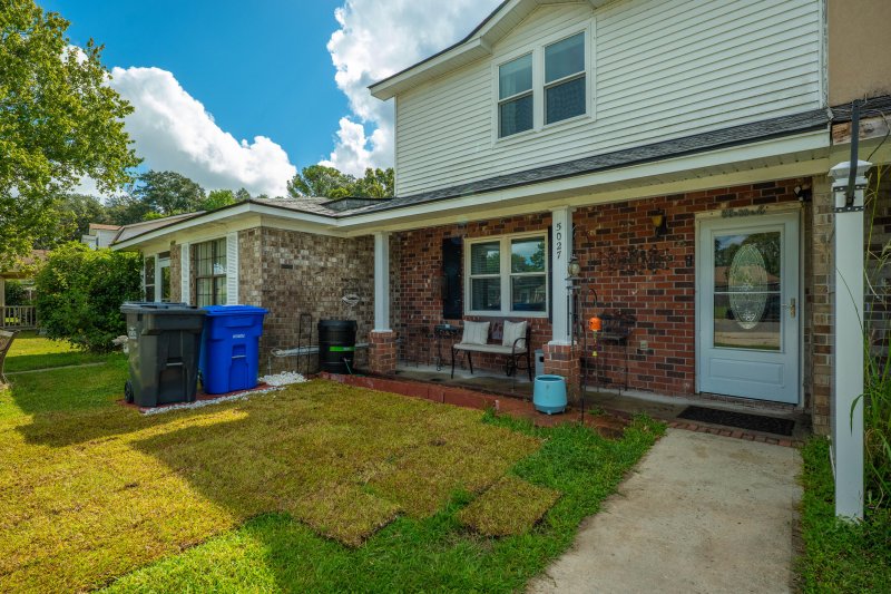 Property image 3 of 5027 Popperdam Creek Drive in Forest Hills, North Charleston, SC 29418