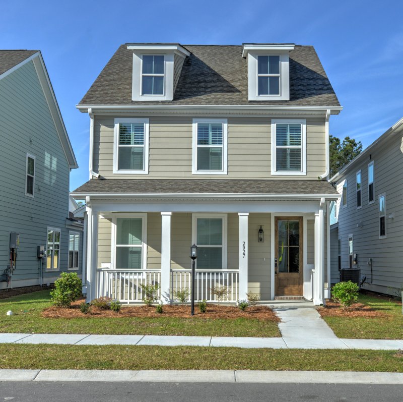 2027 Blue Bayou Boulevard