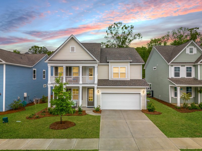 Property image 2 at 197 Cherry Grove Drive, Summerville, SC 29483