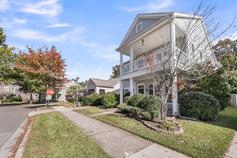 Property image 3 of 1540 Nautical Chart Drive in Boltons Landing, Charleston, SC 29414