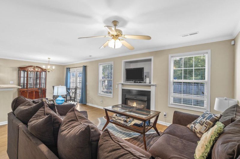 Property image 2 of 8990 Buck Run Court in Deer Park, North Charleston, SC 29406