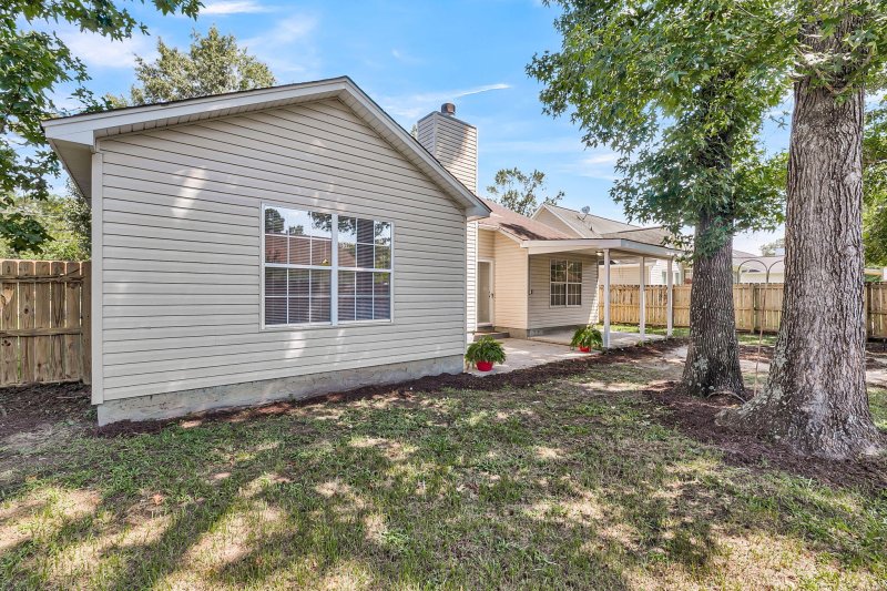 Property image 2 at 2787 Shadow Lane, North Charleston, SC 29406