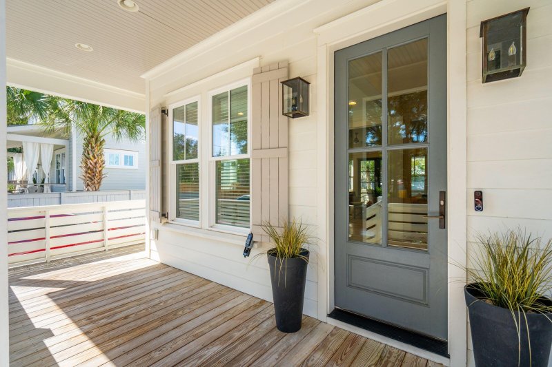 Property image 4 of 101 Ellis Street in Old Village, Mount Pleasant, SC 29464