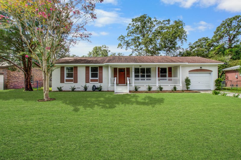 Property image 2 at 7679 Barclay Avenue, North Charleston, SC 29418